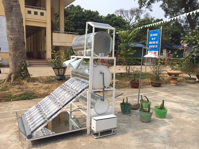 Sản phẩm “Hệ thống chăm sóc cây thông minh” là một trong rất nhiều sản phẩm cô Nga đã từng đạt giải (Ảnh: Nhân vật cung cấp). Sản phẩm “Hệ thống chăm sóc cây thông minh” là một trong rất nhiều sản phẩm cô Nga đã từng đạt giải (Ảnh: Nhân vật cung cấp).