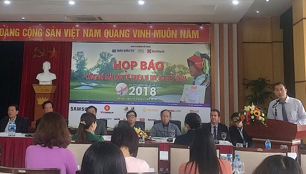Họp báo công bố Giải golf từ thiện thường niên Vì trẻ em Việt Nam lần thứ 12 (Ảnh: An Nhiên). Họp báo công bố Giải golf từ thiện thường niên Vì trẻ em Việt Nam lần thứ 12 (Ảnh: An Nhiên).
