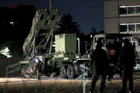 Trong tháng 4/2012, khi Triều Tiên phóng thử nghiệm tên lửa thất bại, Nhật Bản cũng đã triển khai hệ thống phòng thủ PAC-3 để phòng bị khả năng tên lửa có thể đi lạc. Trong tháng 4/2012, khi Triều Tiên phóng thử nghiệm tên lửa thất bại, Nhật Bản cũng đã triển khai hệ thống phòng thủ PAC-3 để phòng bị khả năng tên lửa có thể đi lạc.