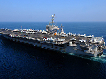 Tàu sân bay USS John C. Stennis sẽ tới vùng Vịnh vào tháng tới.