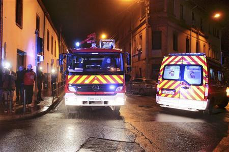 Cuộc vây hãm căng thẳng đã kéo dài nhiều giờ với mục tiêu bắt sống nghi phạm