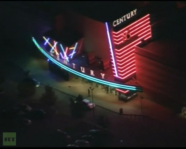 Hiện trường vụ xả súng kinh hoàng nhất nước Mỹ trong 3 năm qua. Hiện trường vụ xả súng kinh hoàng nhất nước Mỹ trong 3 năm qua.