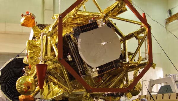 Phobos-Grunt trước khi được phóng lên vũ trụ