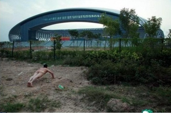 Ảnh chụp ngày 11/4/2011 Ảnh chụp ngày 11/4/2011