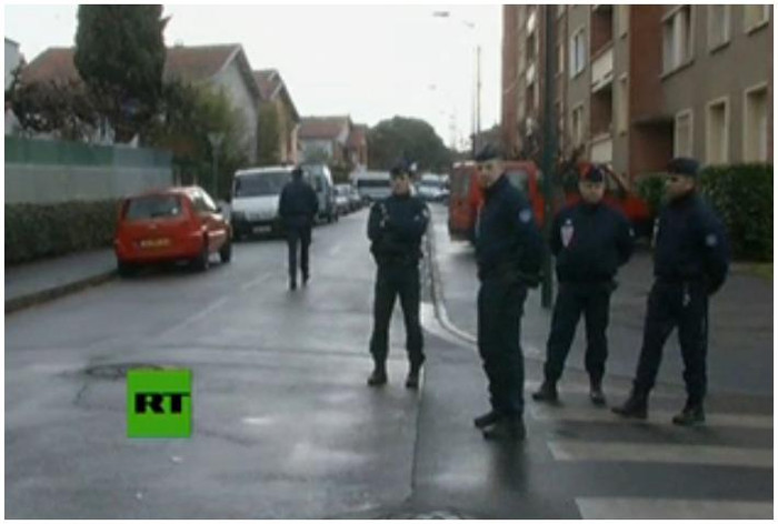 Các góc quay khác gần hiện trường cuộc bao vây