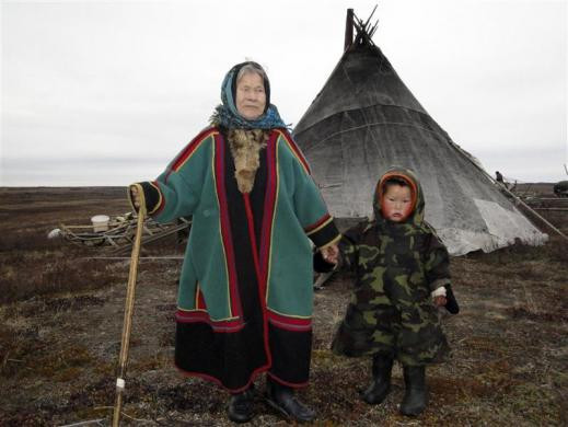 Người Nenets trên bán đảo Yamal Người Nenets trên bán đảo Yamal