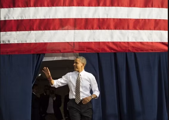 Tờ Washington Post viết: "Ông Obama cam kết cách tiếp cận duy nhất để thành công là sự cân bằng giữa cải cách quyền lợi và tăng doanh thu. Ông Romney, ngược lại, chấp nhận thực tế, bất chấp ý thức hệ của đảng Cộng hòa là thuế luôn luôn giảm chứ không bao giờ được tăng lên".