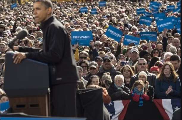 Tờ The Record (quận Bergen, New Jersey) ủng hộ Tổng thống Obama: Người Mỹ cần một Tổng thống trung thực với người dân của mình và với chính mình. Mitt Romney đã không trung thực với người dân Mỹ...Bốn năm nữa, chúng ta sẽ nhìn thấy một Barack Obama dù có những khiếm khuyết, nhưng vẫn còn các thế mạnh.