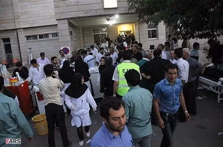 Các bệnh viện ở Ahar đều trở nên quá tải sau động đất.