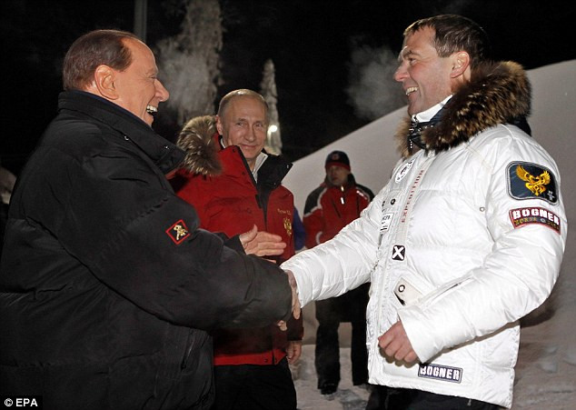 Ba nhà lãnh đạo vui vẻ