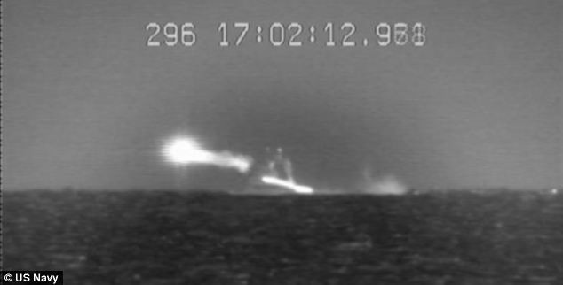 Mục tiêu được đặt cách đó 2 dặm.