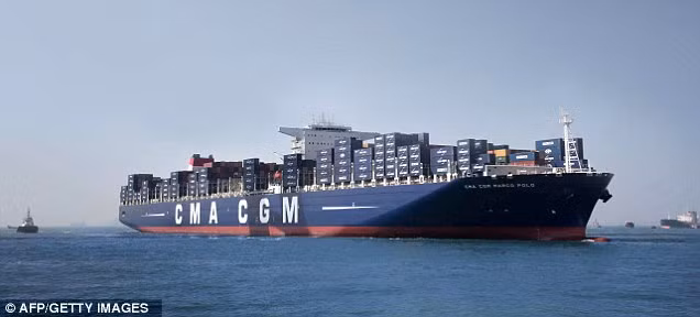 Marco Polo ở Hồng Kông tuần trước trên đường đến nước Anh.