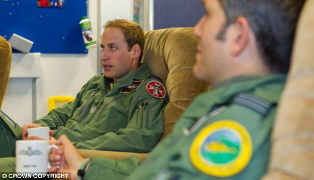 Hoàng tử William trong giờ nghỉ. Hoàng tử William trong giờ nghỉ.