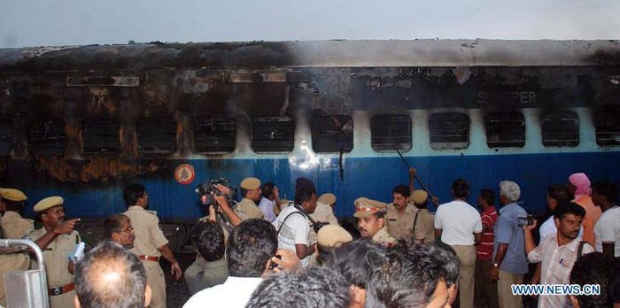 Các hoạt động cứu hộ đang tiếp tục được tiến hành và dự kiến con số thương vong sẽ còn tăng. Các hoạt động cứu hộ đang tiếp tục được tiến hành và dự kiến con số thương vong sẽ còn tăng.