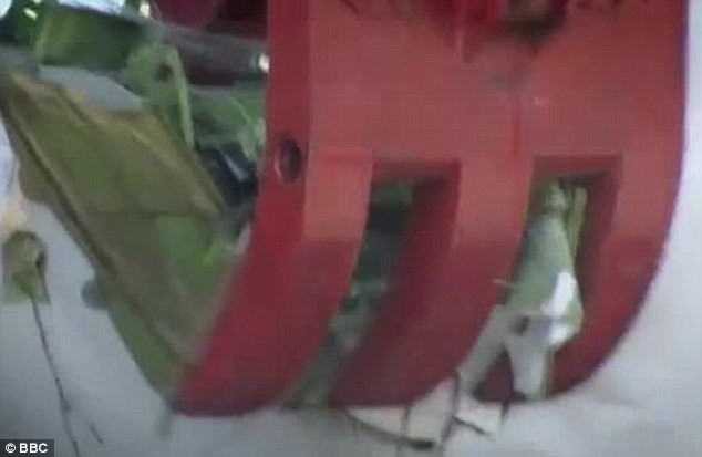 Quy trình tháo gỡ Boeing 747