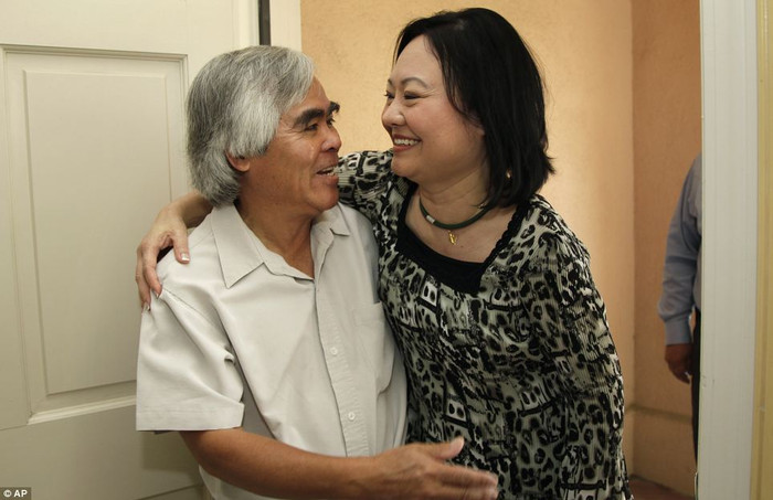 Ông Nick Út và và Kim Phúc trong cuộc hội ngộ đặc biệt tại t Buena Park, California, Mỹ hôm 3/6.