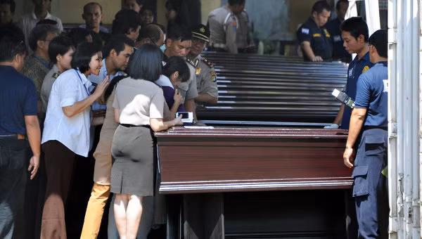 Các nạn nhân người nước ngoài sẽ được gửi tới Đại sứ quán để đưa về với thân nhân của họ.