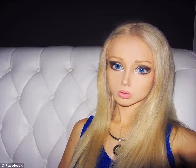 Một trong số bức ảnh "Người Barbie" của Lukyanova.