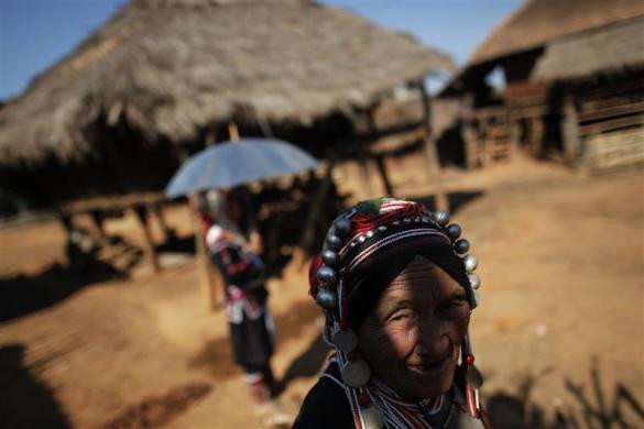 Phụ nữ Akha Phụ nữ Akha