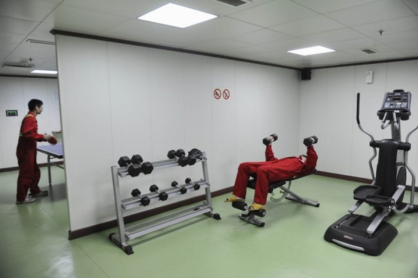 Phòng tập thể hình có diện tích 100 m2.