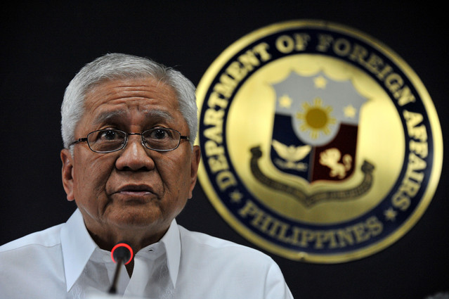 Ngoại trưởng Philippines Albert Del Rosario Ngoại trưởng Philippines Albert Del Rosario