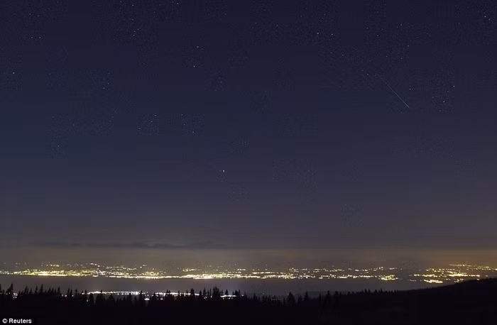 Mưa sao băng Perseid đêm 12/8.