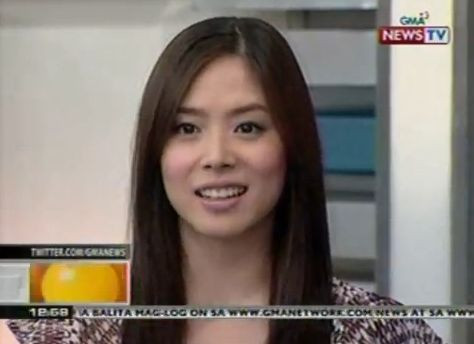 Lee tham gia sự kiện với tư cách là người dẫn chương trình và mặc trang phục truyền thống của Hàn Quốc. Lee tham gia sự kiện với tư cách là người dẫn chương trình và mặc trang phục truyền thống của Hàn Quốc.