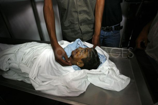 Theo RT, Israel đã thừa nhận tiến hành cuộc tấn công trên nhưng phủ nhận có liên quan tới cái chết của cậu bé 6 tuổi. Theo RT, Israel đã thừa nhận tiến hành cuộc tấn công trên nhưng phủ nhận có liên quan tới cái chết của cậu bé 6 tuổi.