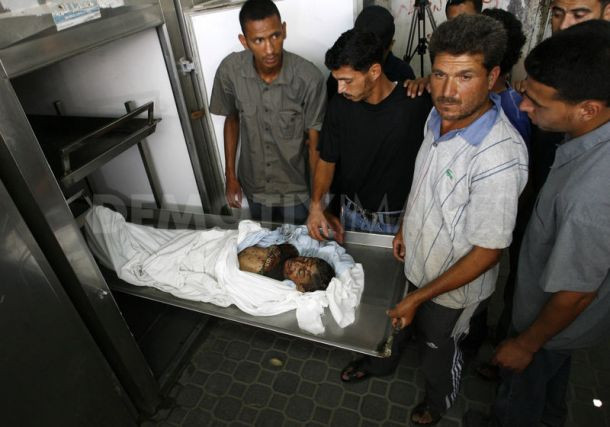 Ali Al-Shawaf, 6 tuổi, cậu bé Palestine thiệt mạng trong cuộc không kích mới nhất của Israel tại nam Dải Gaza. Ali Al-Shawaf, 6 tuổi, cậu bé Palestine thiệt mạng trong cuộc không kích mới nhất của Israel tại nam Dải Gaza.