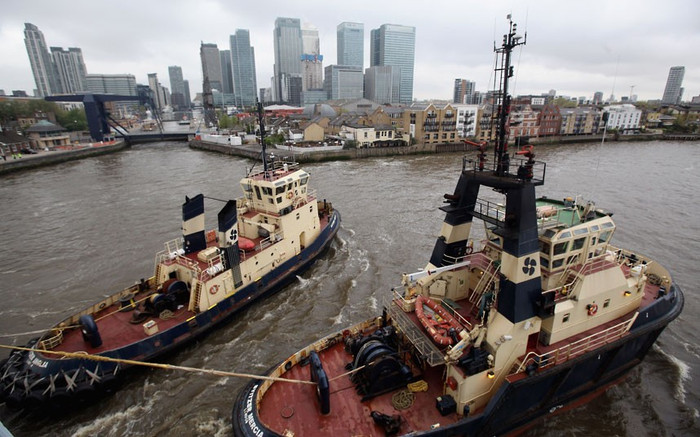 Tàu kéo của hải quân hoàng gia Anh Tàu kéo của hải quân hoàng gia Anh