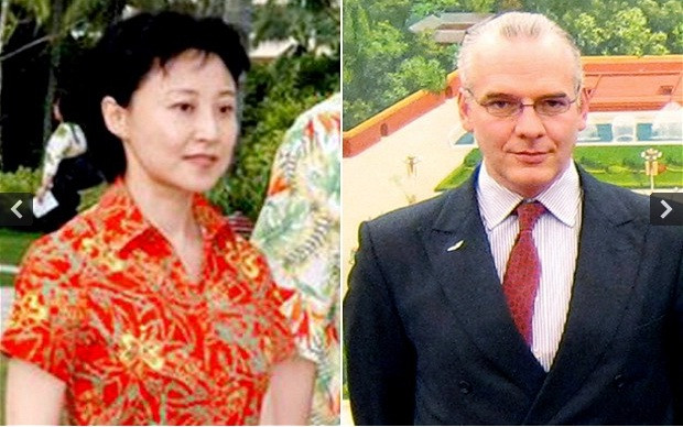 Bà Cốc Khai Lai (trái) và doanh nhân Anh Neil Heywood. Bà Cốc Khai Lai (trái) và doanh nhân Anh Neil Heywood.