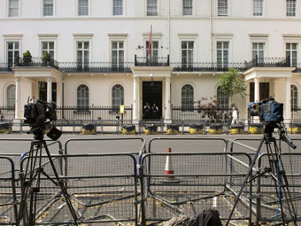 Đại sứ quán Syria tại London. Đại sứ quán Syria tại London.