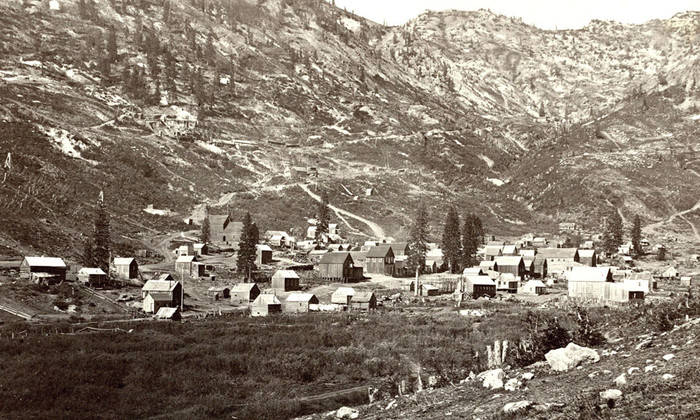 Thị trấn Alta, Little Cottonwood, Utah năm 1873. Thị trấn Alta, Little Cottonwood, Utah năm 1873.