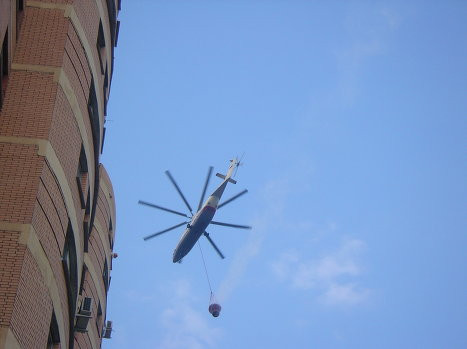 Ngọn lửa đã được kiểm soát sau 4 giờ.