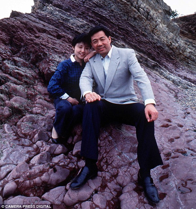 Vợ chồng Bạc Hy Lai, Cốc Khai Lai - tâm điểm của giới truyền thông Trung Quốc và quốc tế trong những ngày qua.