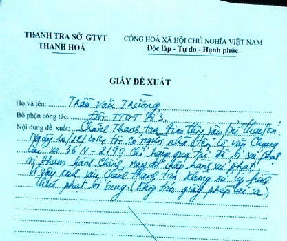 Đề xuất &quot;xin xỏ&quot; của ông Trần Văn Trường, đội Thanh tra giao thông số 3 đối với lái xe Lê Văn Chung (ảnh Văn Hải)