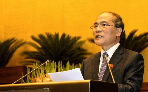 Chủ tịch Quốc hội Nguyễn Sinh Hùng (ảnh: Vneconomy)