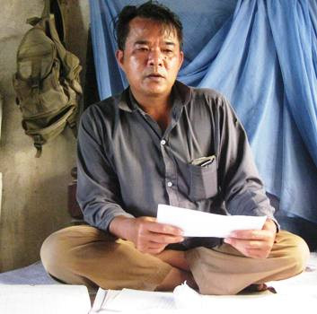 Ông Nguyễn Ngọc Hiệp trao đổi sự việc với phóng viên (ảnh: Đức Thiện) Ông Nguyễn Ngọc Hiệp trao đổi sự việc với phóng viên (ảnh: Đức Thiện)