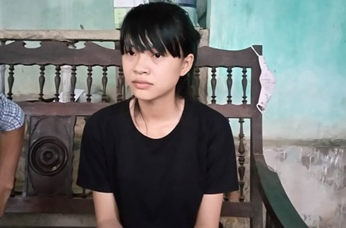 Dù đạt được số điểm gần tuyệt đối, em Bùi Kiều Nhi vẫn bị trượt Đại học ( Ảnh: Hoàng Hà) Dù đạt được số điểm gần tuyệt đối, em Bùi Kiều Nhi vẫn bị trượt Đại học ( Ảnh: Hoàng Hà)