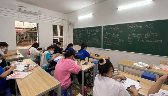 Ảnh chỉ mang tính chất minh họa day-them-hoc-them-6902.jpg