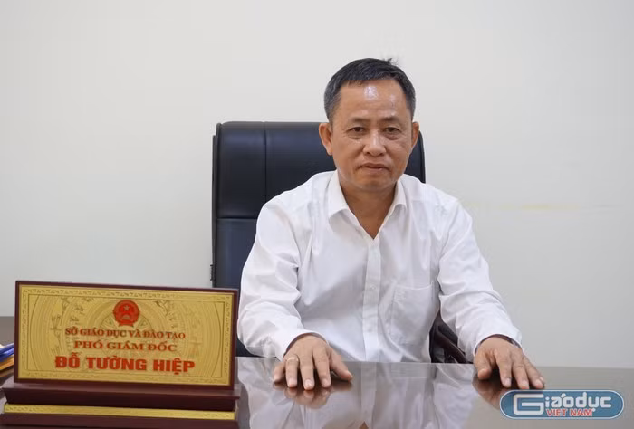 Tiến sĩ Đỗ Tường Hiệp – Phó Giám đốc Sở Giáo dục và Đào tạo tỉnh Đắk Lắk. (Ảnh: PM). Tiến sĩ Đỗ Tường Hiệp – Phó Giám đốc Sở Giáo dục và Đào tạo tỉnh Đắk Lắk. (Ảnh: PM).