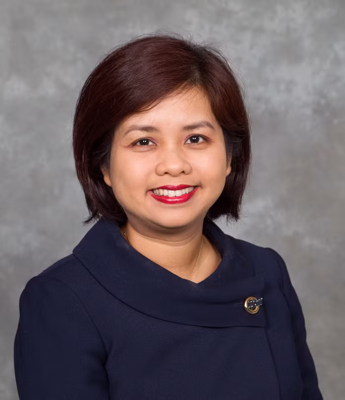 Ths. Lê Tuệ Minh: Việc dùng những bài thi tiêu chuẩn đã được thiết kế bởi các chuyên gia giáo dục không lẽ lại không tốt và minh bạch hơn việc xét tuyển bằng những tiêu chí “mơ hồ, khó định lượng, khó xác định”? Ths. Lê Tuệ Minh: Việc dùng những bài thi tiêu chuẩn đã được thiết kế bởi các chuyên gia giáo dục không lẽ lại không tốt và minh bạch hơn việc xét tuyển bằng những tiêu chí “mơ hồ, khó định lượng, khó xác định”?