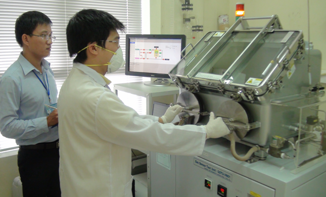 Hệ thống kiểm định, hiệu chuẩn thiết bị đo khí cầm tay. ảnh: quantracmoitruong.gov.vn Hệ thống kiểm định, hiệu chuẩn thiết bị đo khí cầm tay. ảnh: quantracmoitruong.gov.vn