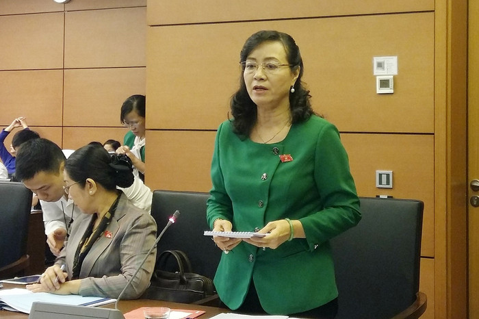 Đại biểu Nguyễn Thị Quyết Tâm nhấn mạnh, lãng phí niềm tin của nhân dân là nguy hiểm nhất. ảnh: Ngọc Quang. Đại biểu Nguyễn Thị Quyết Tâm nhấn mạnh, lãng phí niềm tin của nhân dân là nguy hiểm nhất. ảnh: Ngọc Quang.