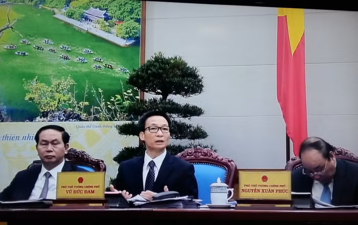 Phó Thủ tướng Vũ Đức Đam nhấn mạnh, mất an toàn vệ sinh thực phẩm là minh chứng cho sự xuống cấp đạo đức xã hội. ảnh: Ngọc Quang. Phó Thủ tướng Vũ Đức Đam nhấn mạnh, mất an toàn vệ sinh thực phẩm là minh chứng cho sự xuống cấp đạo đức xã hội. ảnh: Ngọc Quang.