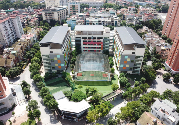 Đây là một trong những ngôi trường hiện đại hàng đầu tại Hà Nội. Đây là một trong những ngôi trường hiện đại hàng đầu tại Hà Nội.