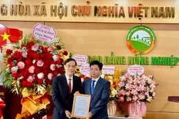 PGS.TS Lê Viết Báu được bổ nhiệm làm Hiệu trưởng Trường Cao đẳng Nông nghiệp Thanh Hóa