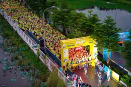 Gần 2.000 vận động viên tranh tài tại giải chạy “Run for Love” của Vietnam Airlines