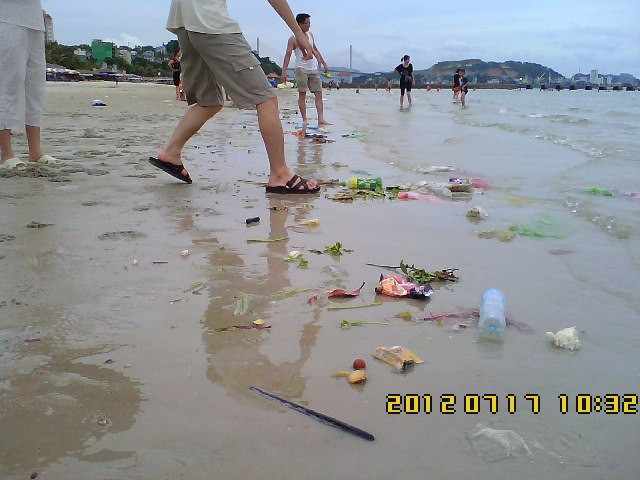 Đến chai, lọ, lá cây, túi đựng, lương thực, thực phẩm...