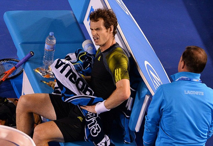 Đây là lúc mà Murray có dấu hiệu suy giảm trong tốc độ di chuyển mà nguyên nhân là do chấn thương ngón chân. Đây là lúc mà Murray có dấu hiệu suy giảm trong tốc độ di chuyển mà nguyên nhân là do chấn thương ngón chân.